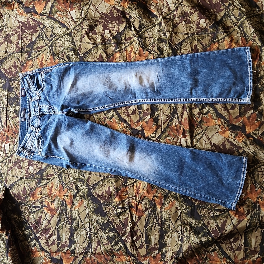 Silver Suki w 30 x L 33 Mid Boot Jeans